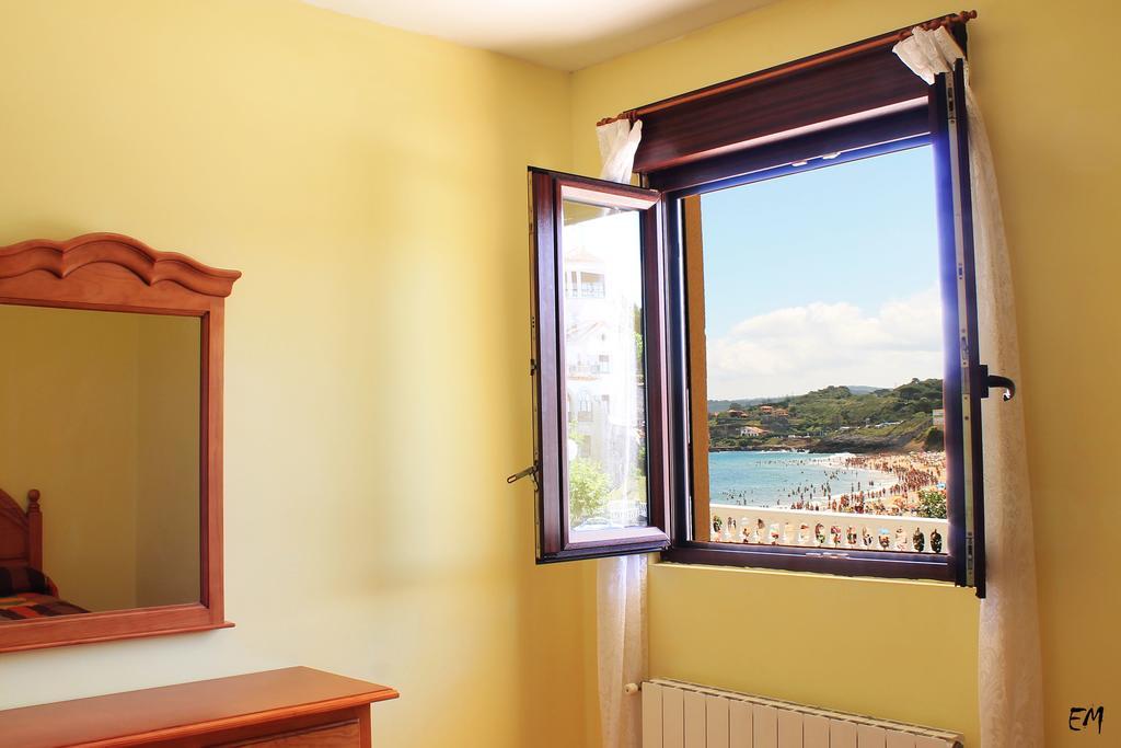 Pension Vega De Pas Comillas Extérieur photo