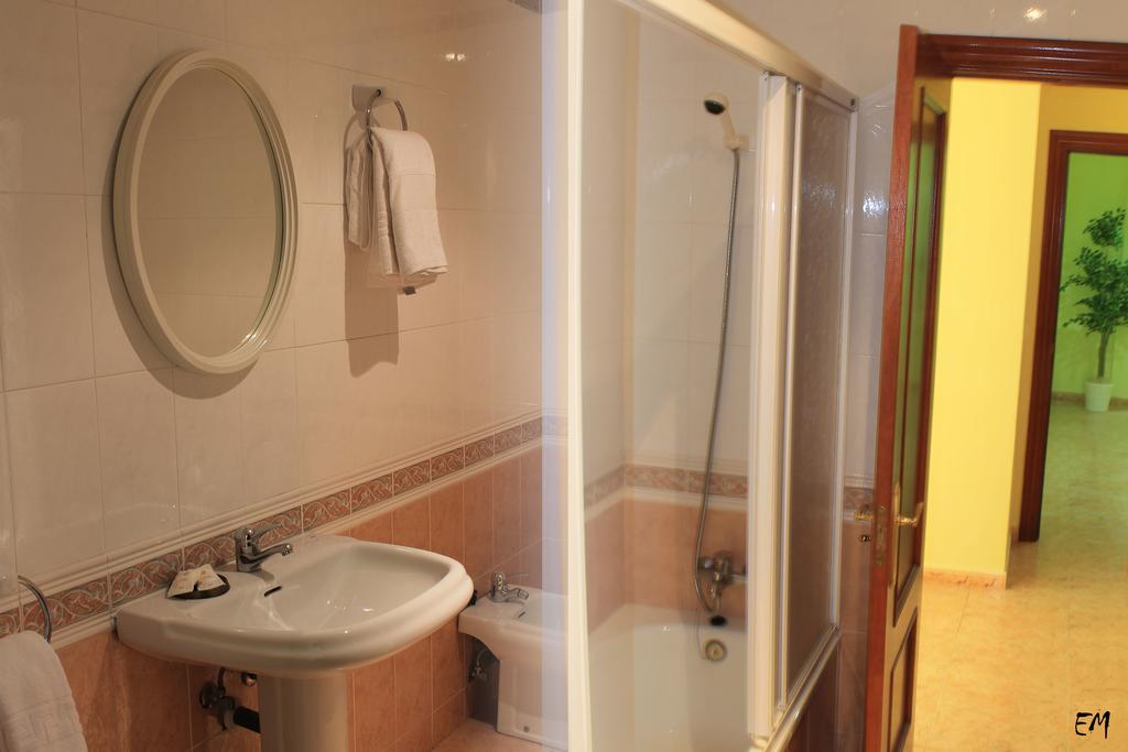 Pension Vega De Pas Comillas Extérieur photo